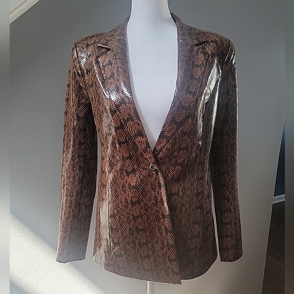 $99 Revolve Danielle Bernstein Faux-Snakeskin Blazer Brown Size XS Sleek - Picture 2 of 7